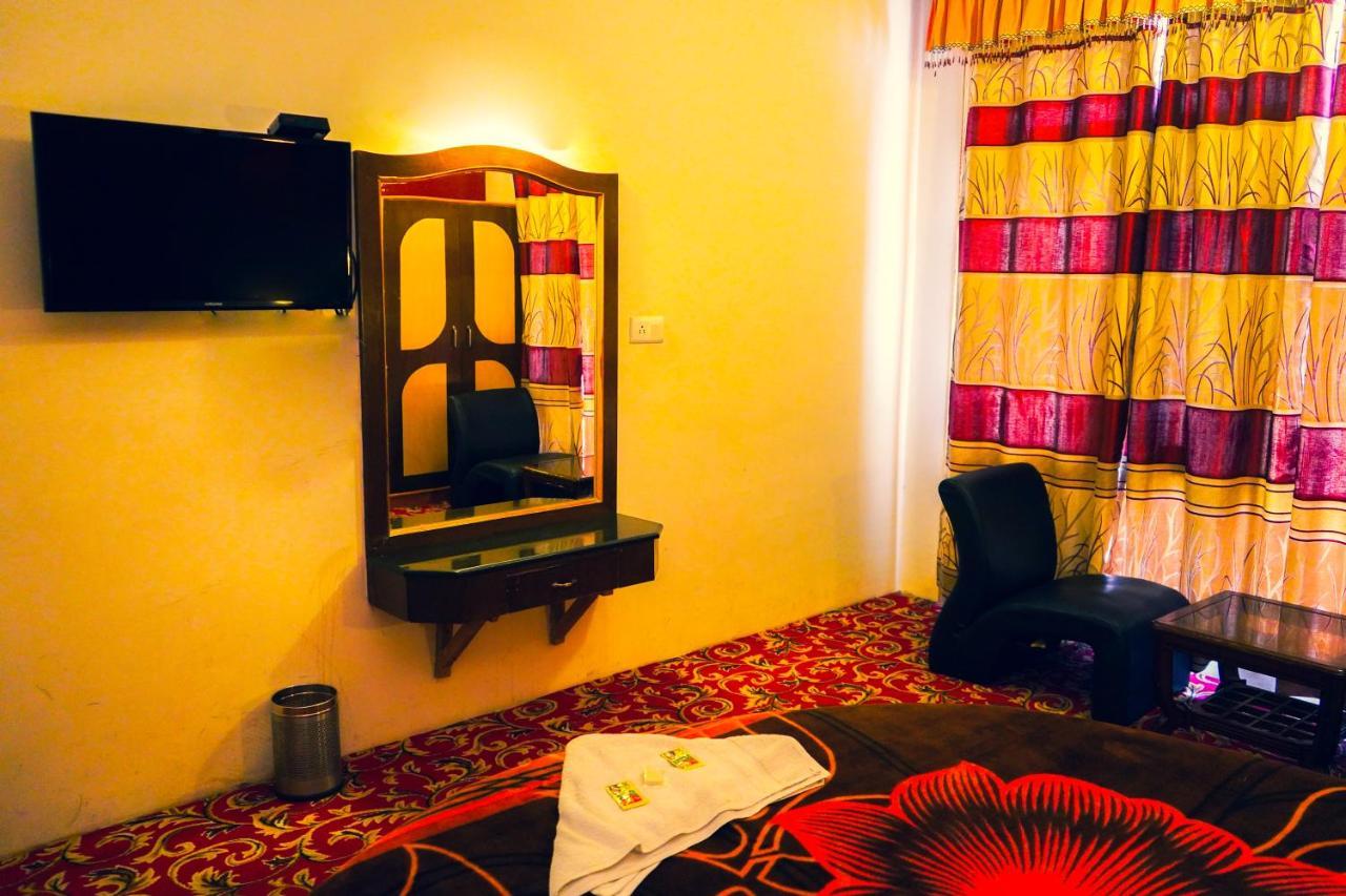 Hotel Akash Regency Manali  Exterior photo